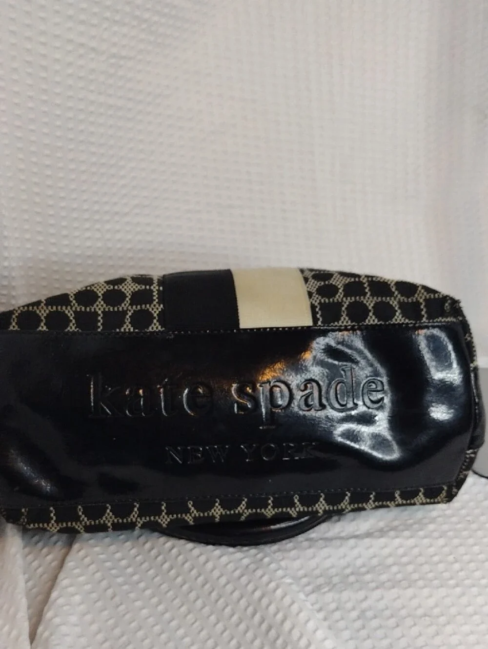 kate spade Black and Cream Patterned Shoulder Bag
